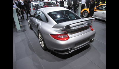 The Porsche 911 GT2 RS 2010 2